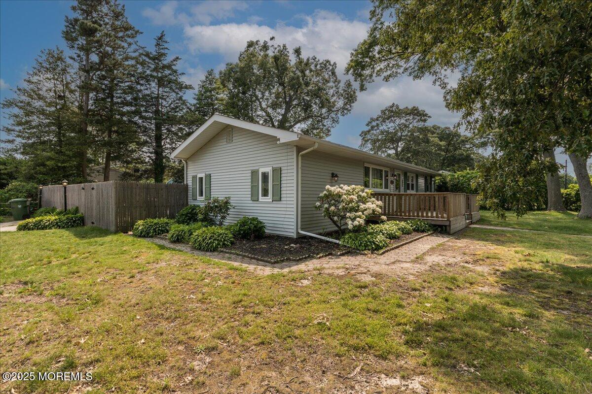 40 Dockage Road Bayville, NJ 08721 - Photo 2 of 64 03-40DockageRd_0003