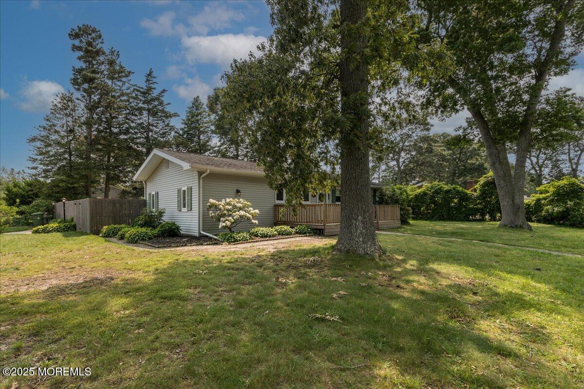 40 Dockage Road Bayville, NJ 08721 - Photo 4 of 64 05-40DockageRd_0005