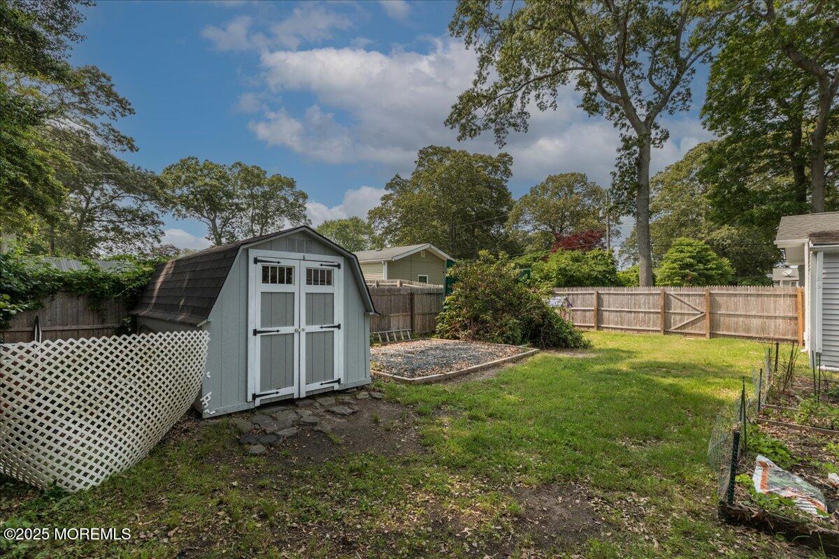 40 Dockage Road Bayville, NJ 08721 - Photo 62 of 64 77-40DockageRd_0077