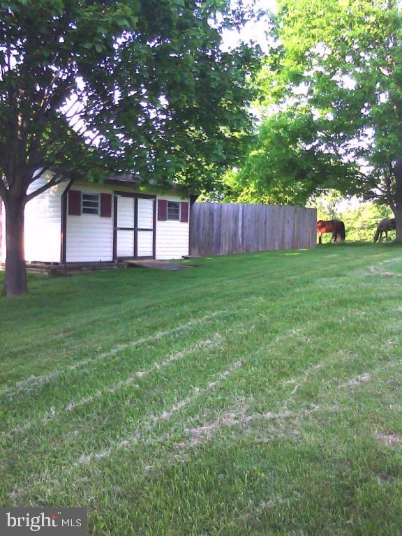 323 Black Road Quarryville, PA 17566 - Photo 41 of 48 Gallery Image 41