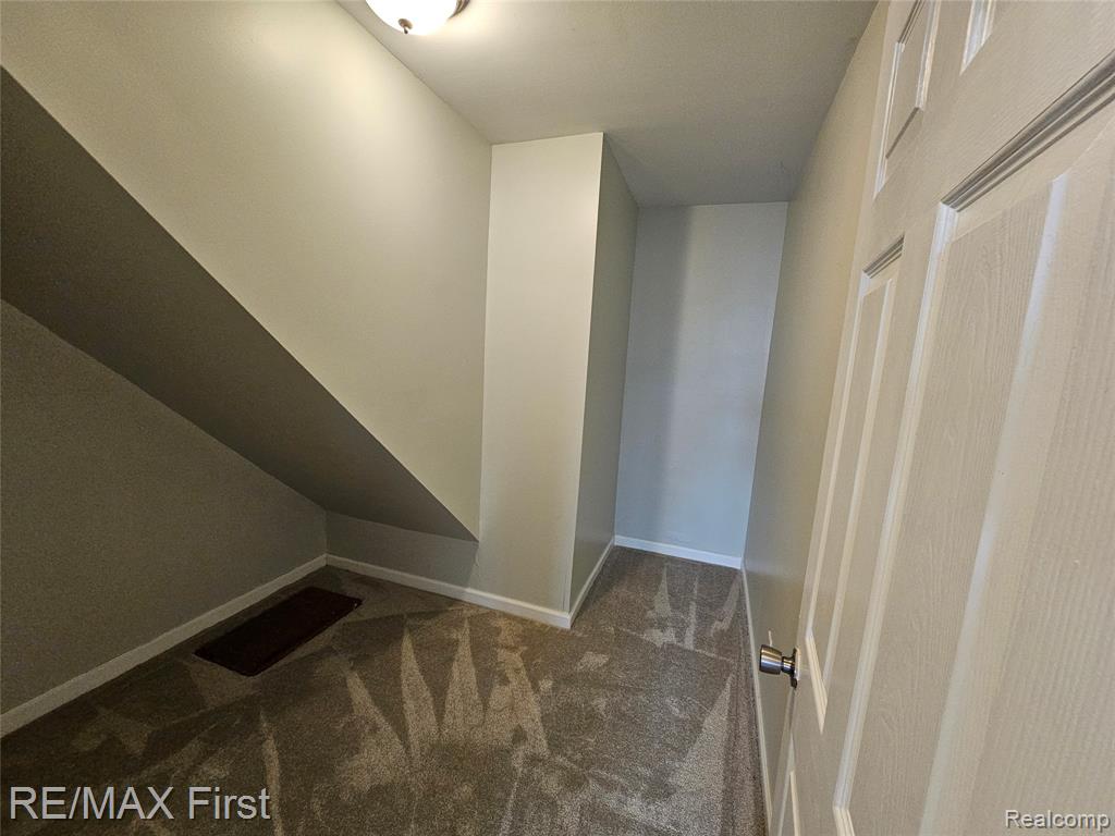 47564 Ryan Road Utica, MI 48317 - Photo 11 of 20