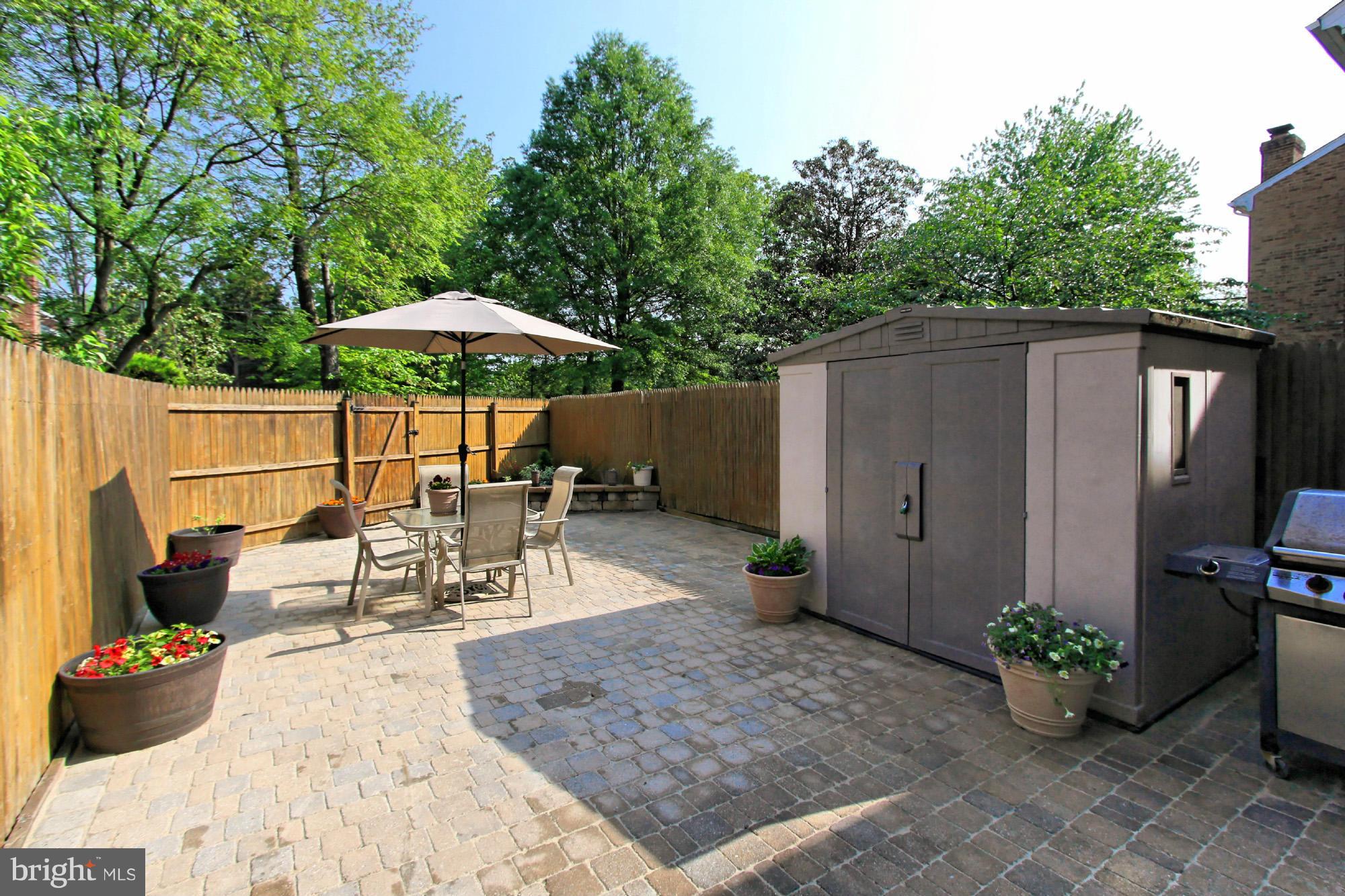 7012 Leestone Street Springfield, VA 22151 - Photo 26 of 30 Exterior (Rear)