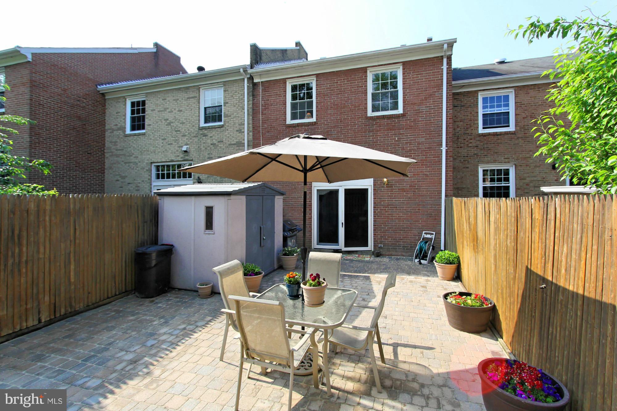 7012 Leestone Street Springfield, VA 22151 - Photo 28 of 30 Exterior (Rear)