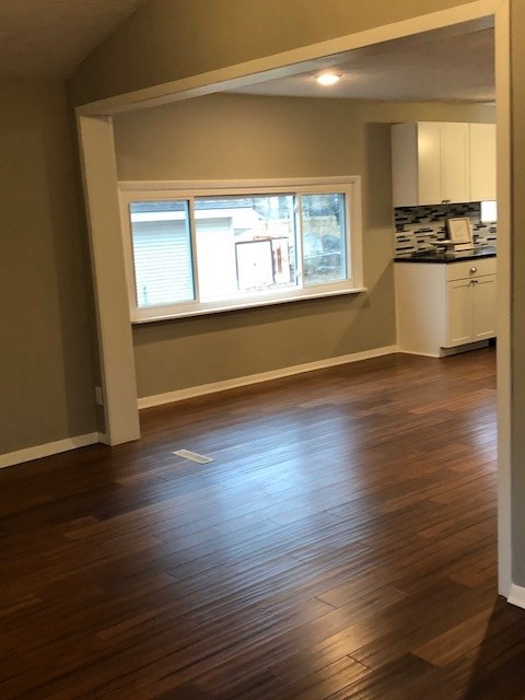 52611 Juniper Road South Bend, IN 46637 - Photo 6 of 25 Gallery Image 6