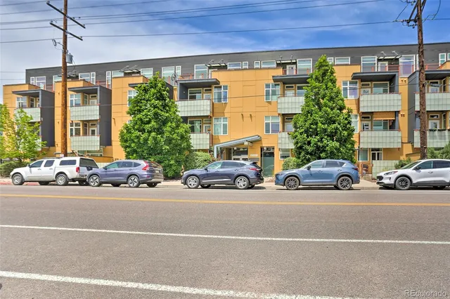 $1,950 | 3101 Blake Street, Unit 214, Denver, CO 80205