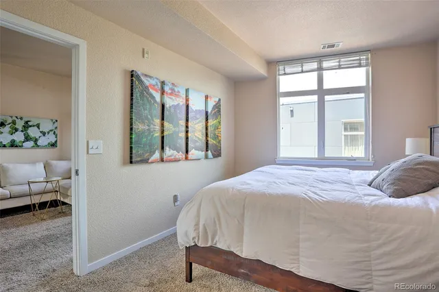 $1,950 | 3101 Blake Street, Unit 214, Denver, CO 80205