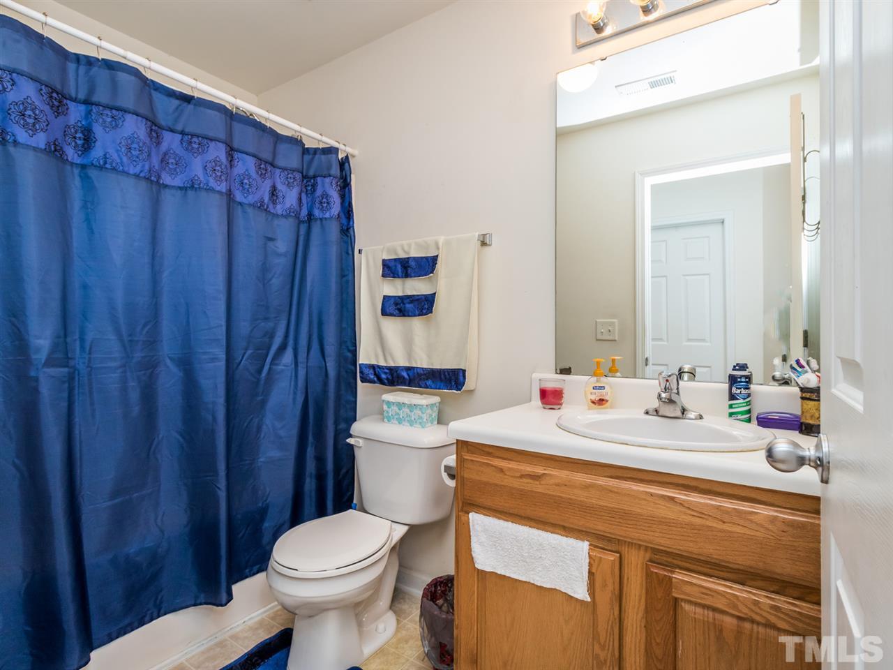 2804 Smooth Stone Trail Raleigh, NC 27610 - Photo 14 of 23