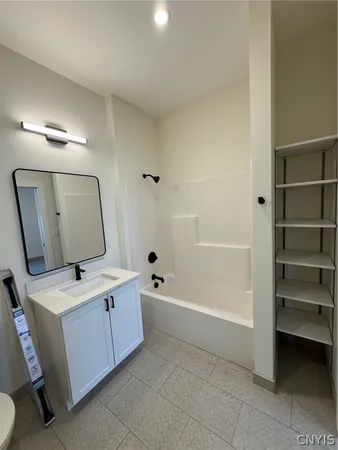 $139,320 | 1117 West Fayette Street, Unit 111, Syracuse, NY 13204