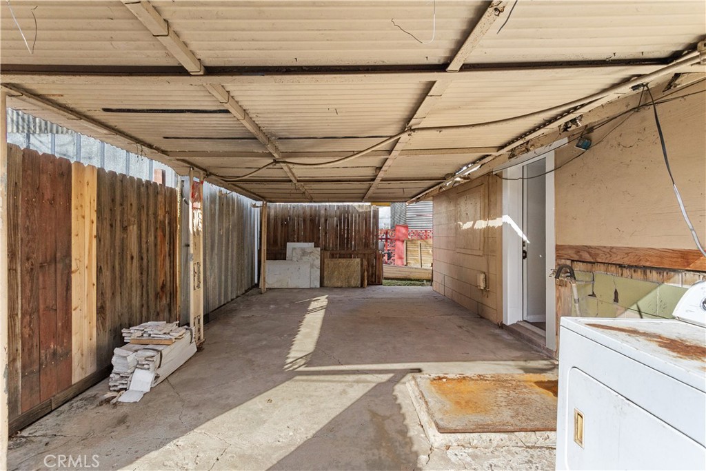 2521 P Bakersfield, CA 93301 - Photo 18 of 21 a view of a storage & utility room
