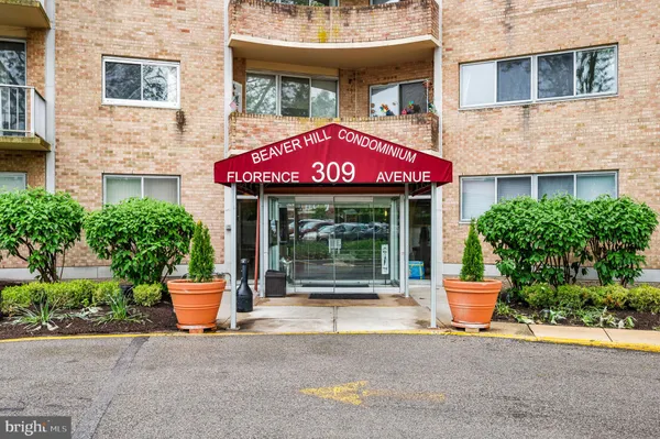 $150,000 | 309 Florence Avenue, Unit 229N, Jenkintown, PA 19046