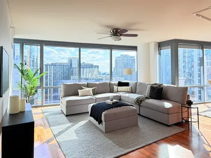 $999,000 | 450 East Waterside Drive, Unit 2708, Chicago, IL 60601