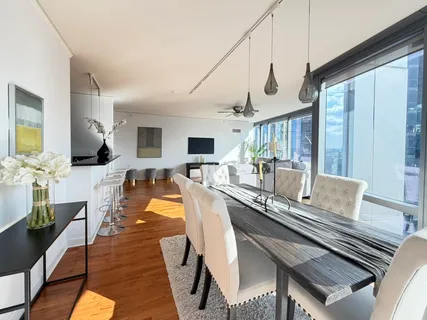 $999,000 | 450 East Waterside Drive, Unit 2708, Chicago, IL 60601