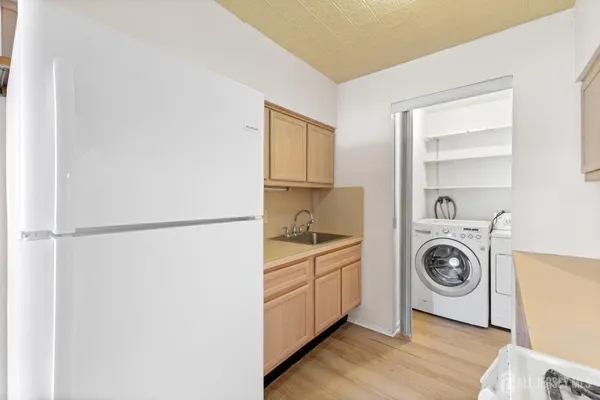 $235,000 | 37 Haven Drive, Matawan, NJ 07747