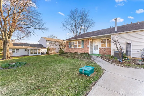 $235,000 | 37 Haven Drive, Matawan, NJ 07747