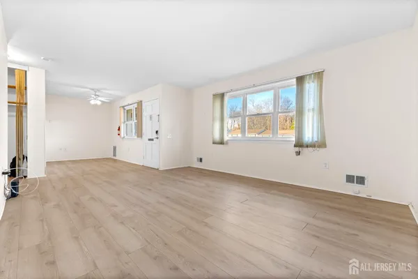 $235,000 | 37 Haven Drive, Matawan, NJ 07747