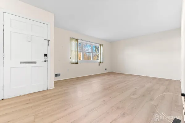 $235,000 | 37 Haven Drive, Matawan, NJ 07747