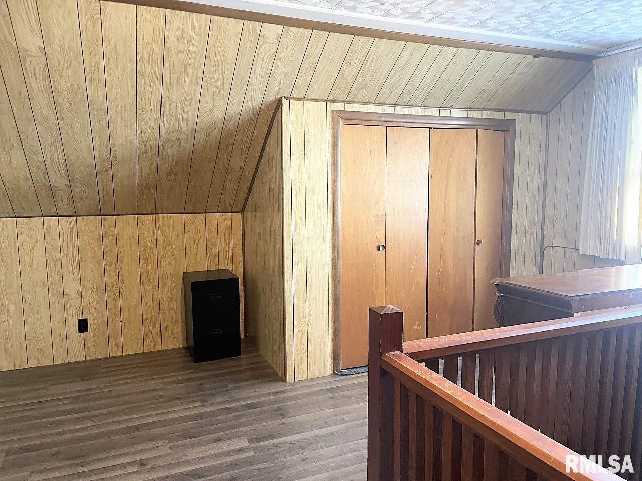 131 South Center Street Oneida, IL 61467 - Photo 18 of 21 Gallery Image 18