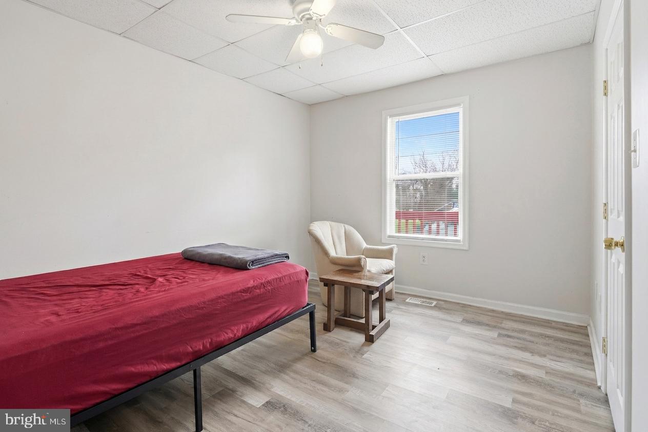 16700 Frederick Road Mount Airy, MD 21771 - Photo 34 of 45 a bedroom with a bed and a window