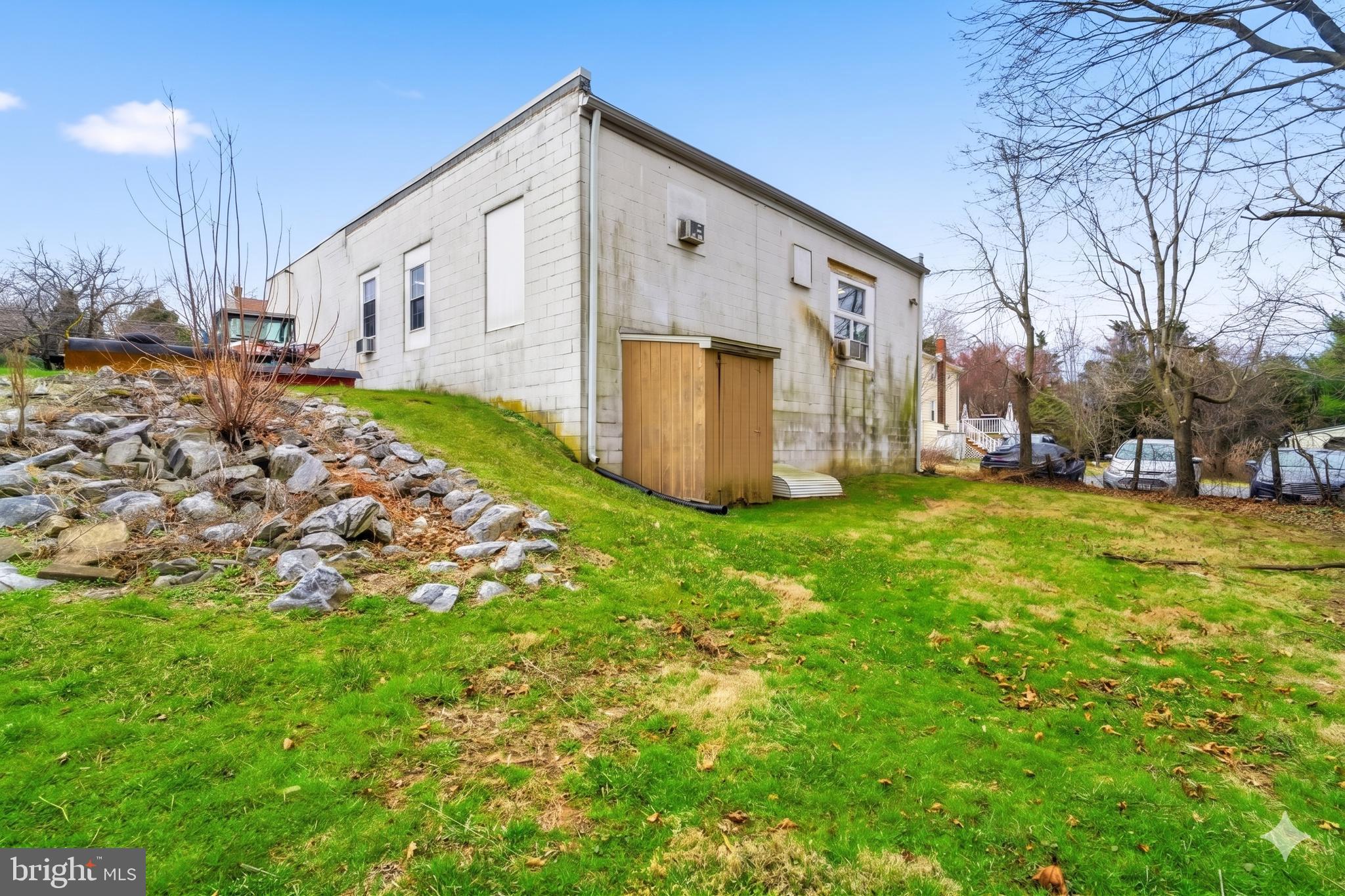 16700 Frederick Road Mount Airy, MD 21771 - Photo 48 of 48 16708 Frederick - Rear View