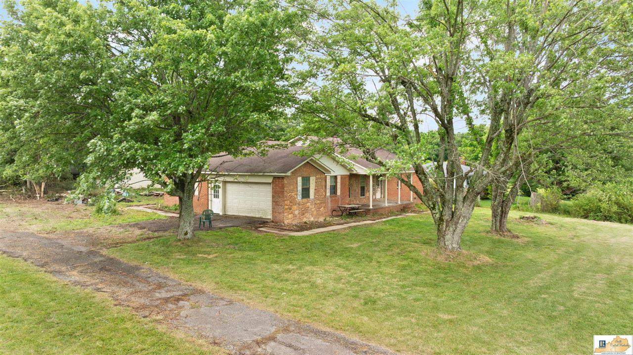 4374 Summer Shade Road Summer Shade, KY 42166 - Photo 10 of 67 Gallery Image 10