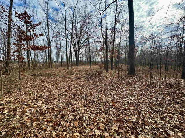 $385,000 | 2411 Highway 62, Boonville, IN 47601