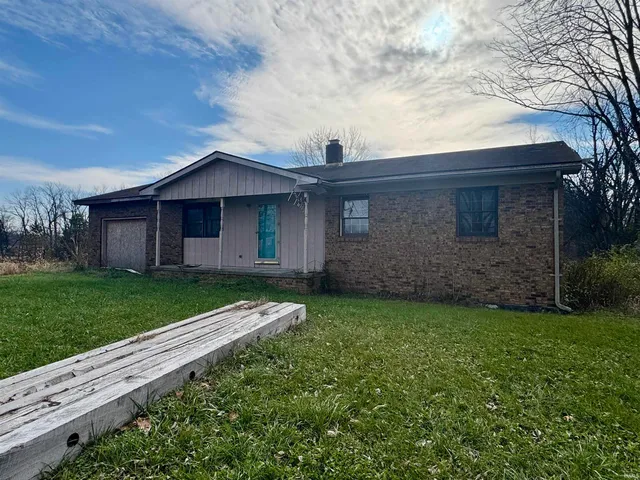 $385,000 | 2411 Highway 62, Boonville, IN 47601