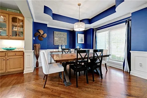 $849,900 | 5013 West 150th Street, Leawood, KS 66224
