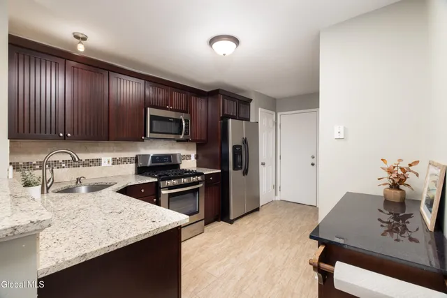 $319,000 | 87 Old Mill Lane, Queensbury, NY 12804