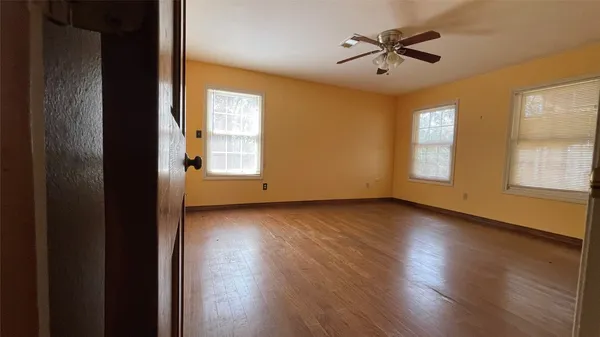 $4,250 | 2018 Farm To Market 1486, Montgomery, TX 77316