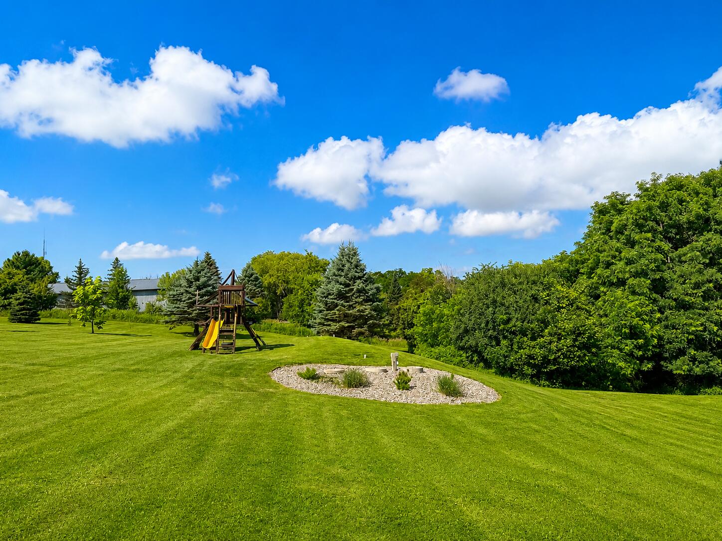 2220 Garvin Heights Road Winona, MN 55987 - Photo 51 of 59 51 yard