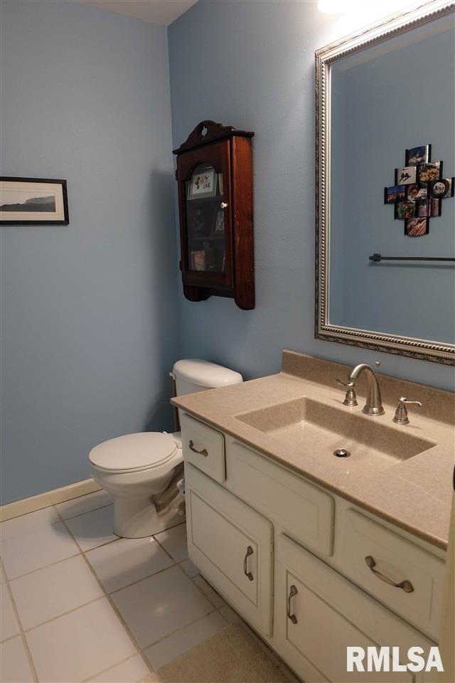 30 Indian Trail Road Macomb, IL 61455 - Photo 8 of 25 Gallery Image 8