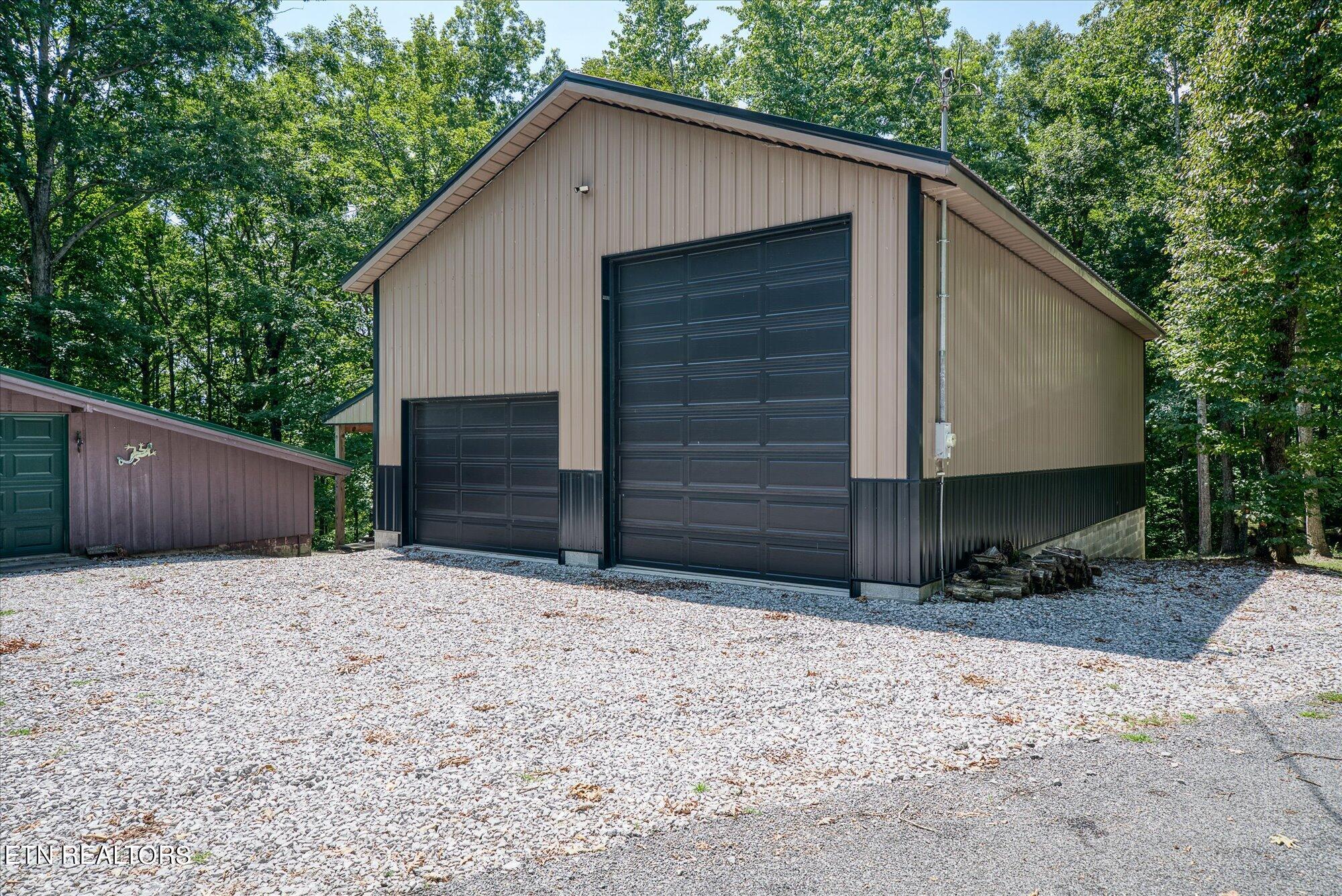 195 Millie Ridge Road Celina, TN 38551 - Photo 5 of 43 05-195 Millie Ridge Rd-29-2