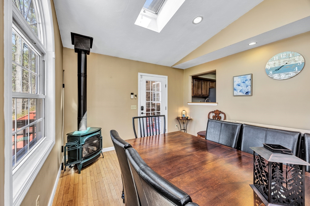 331 Braley Hill Road Rochester, MA 02770 - Photo 18 of 42