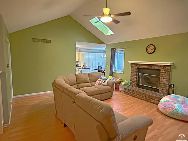 $364,900 | 3112 Sherwood Drive, Lawrence, KS 66049