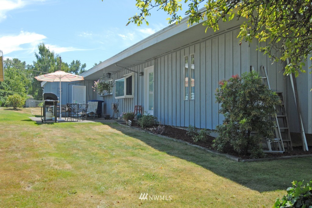 402 South 36th Street Renton, WA 98055 - Photo 13 of 22