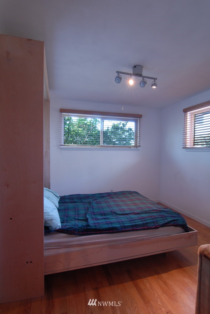 402 South 36th Street Renton, WA 98055 - Photo 18 of 22
