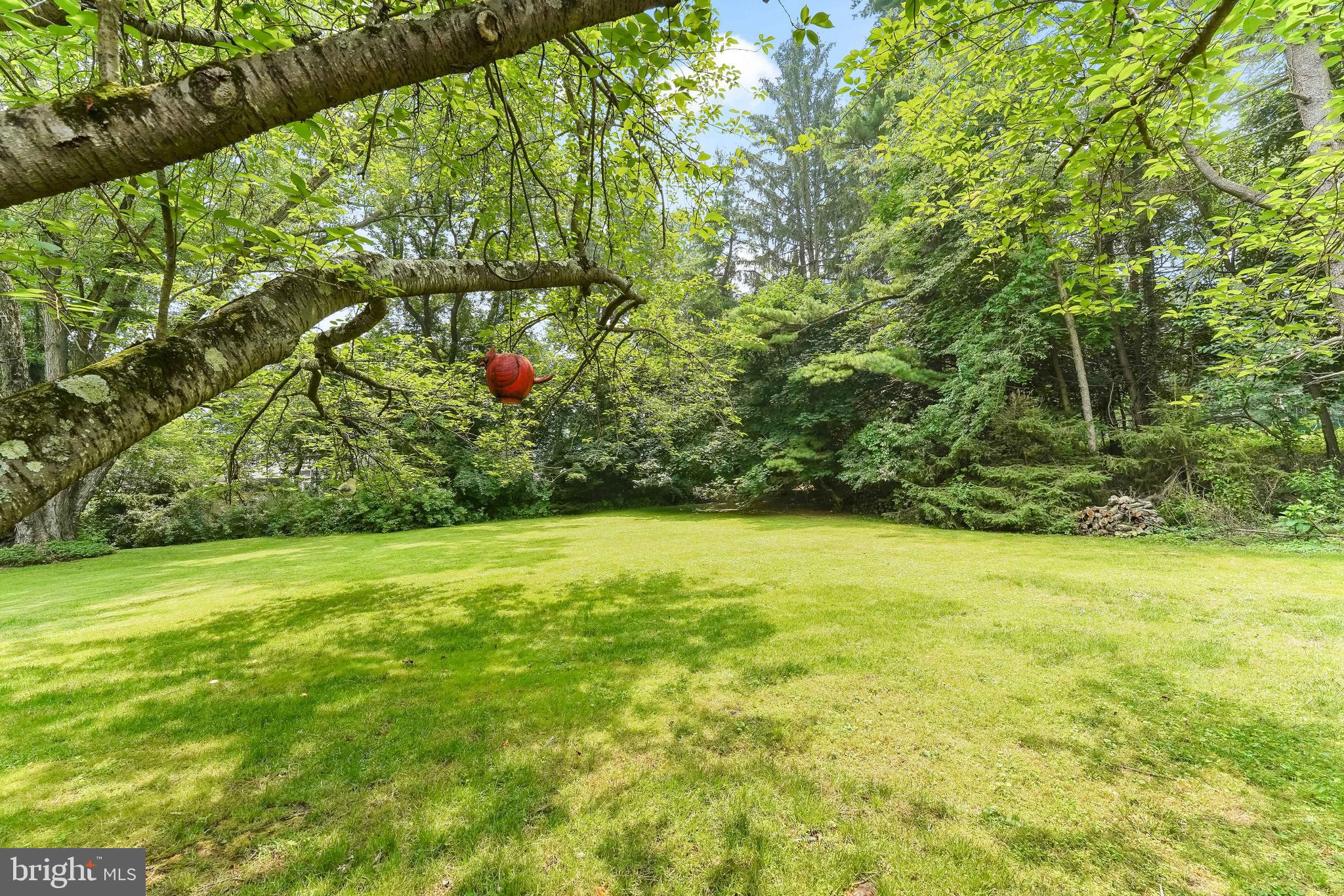 1060 Waterloo Road Berwyn, PA 19312 - Photo 38 of 43 Over an acre