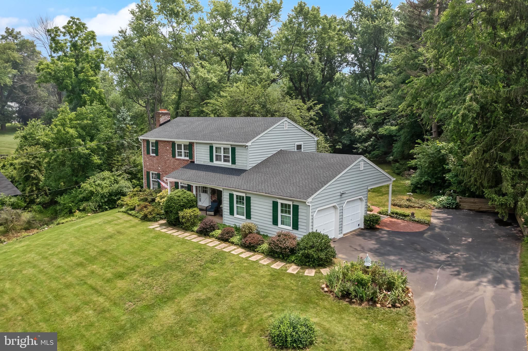 1060 Waterloo Road Berwyn, PA 19312 - Photo 4 of 43