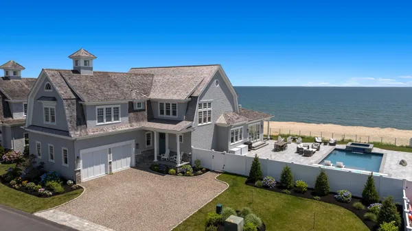 a view of a house with roof deck