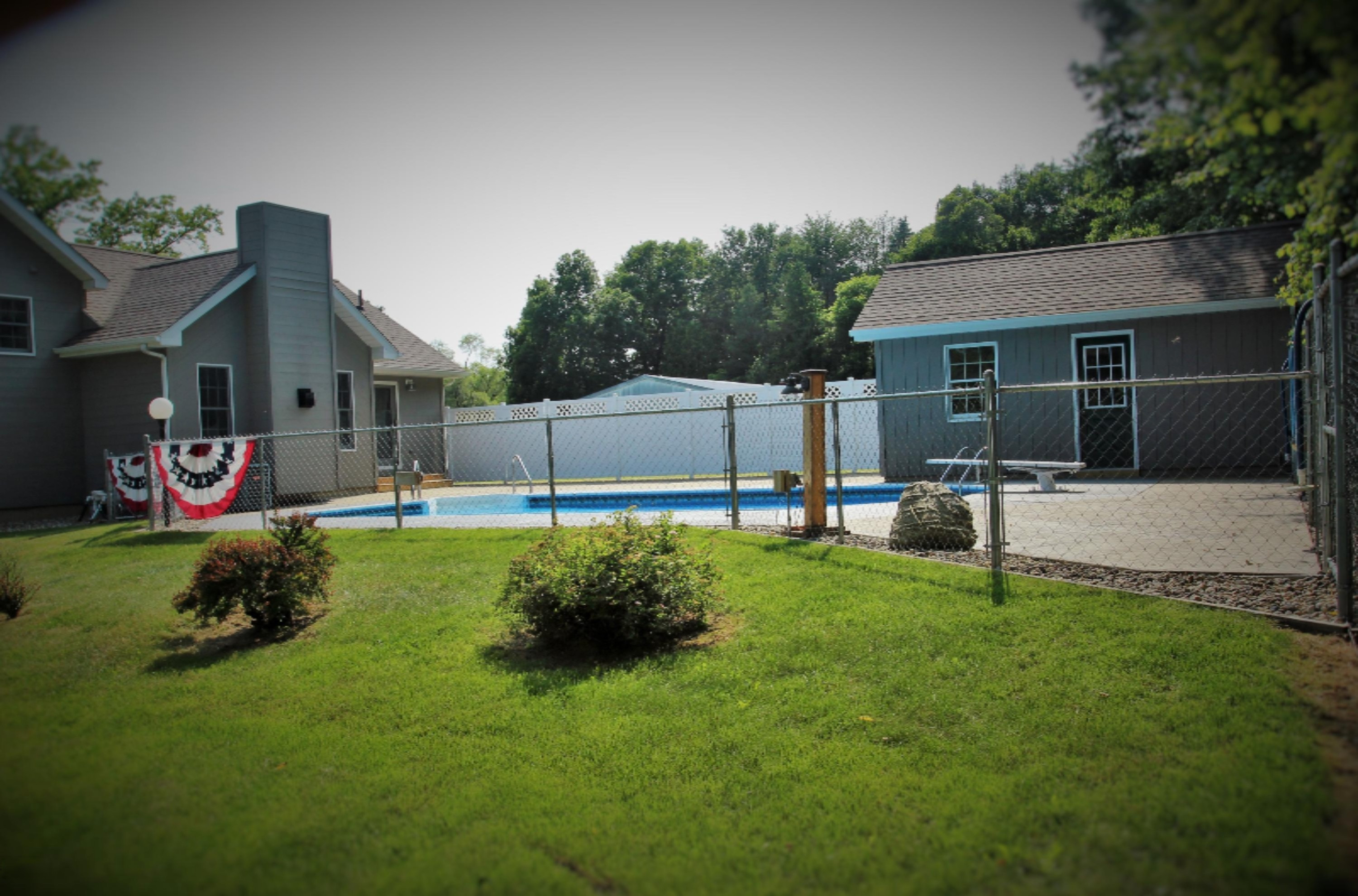 10491 Huff Road Bellevue, MI 49021 - Photo 8 of 59 IMG_0620 (2)