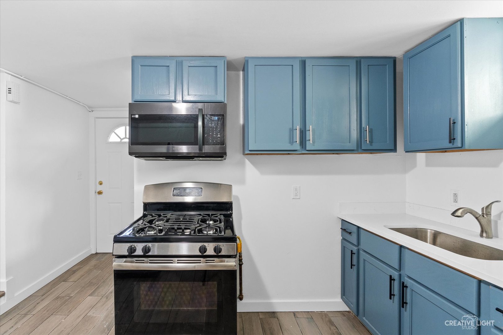 505 East Jackson Street, Unit 2 Joliet, IL 60432 - Photo 3 of 14