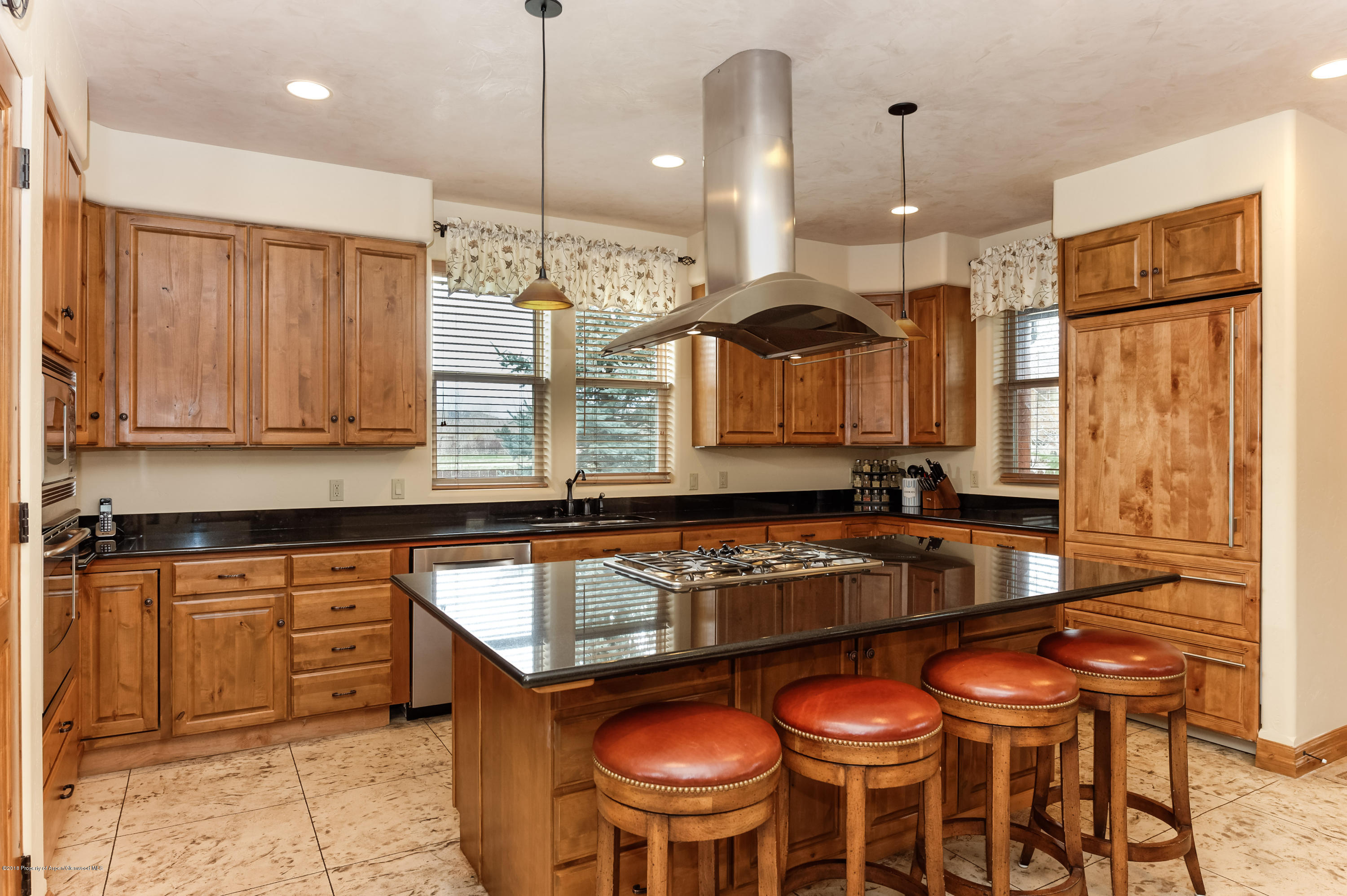 130 Valley Court Basalt, CO 81621 - Photo 11 of 25 130ValleyCt_HiRes008