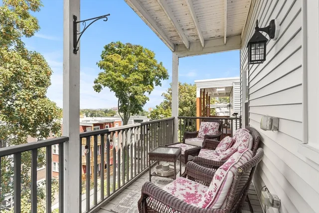 $599,000 | 108 King Street, Unit 3, Boston, MA 02122