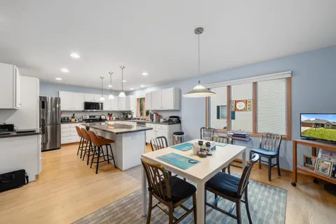 $629,900 | 403 Fair Oaks Drive, Williams Bay, WI 53191