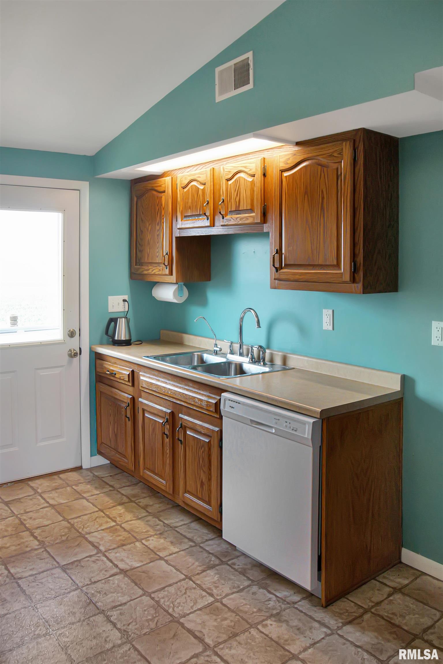 4217 West Streitmatter Road Edelstein, IL 61526 - Photo 10 of 29 Gallery Image 10