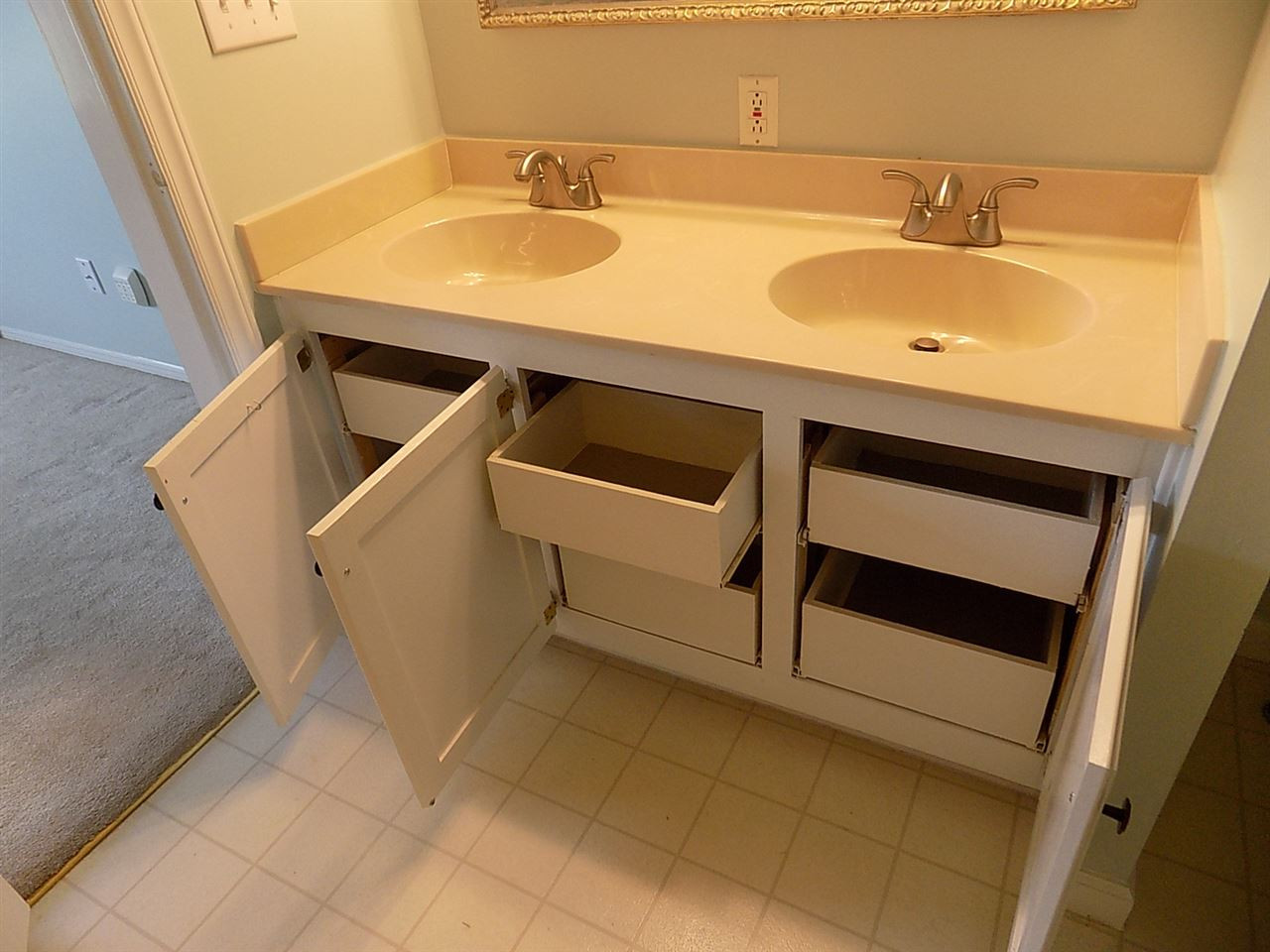 1111 Cole Road Clayton, NC 27520 - Photo 15 of 25 Master Bath