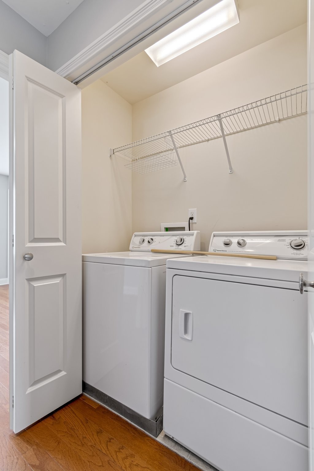 318 Byron Way Franklin, TN 37064 - Photo 38 of 53 a utility room with dryer and washer