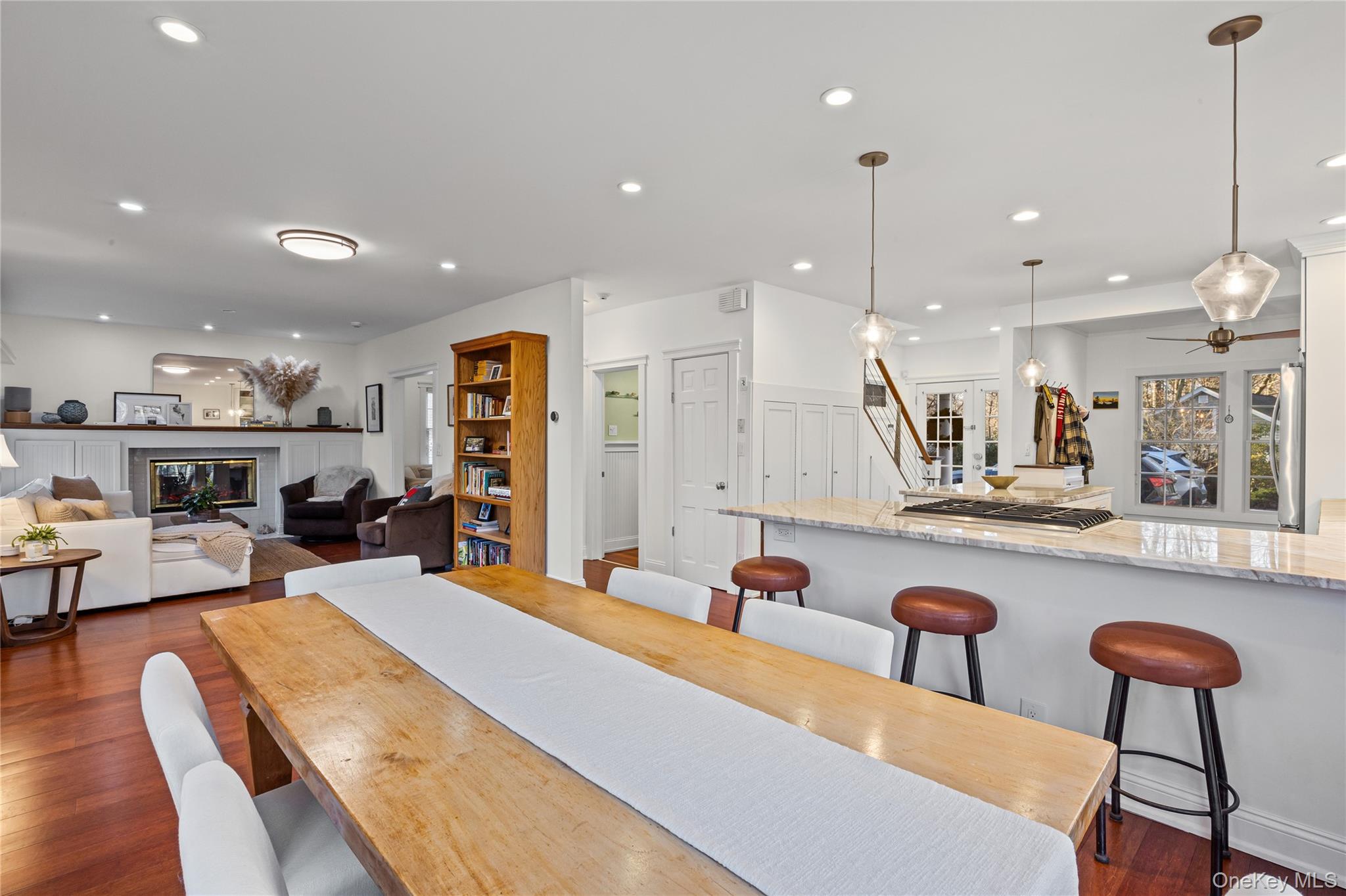 2 Walnut Avenue Setauket, NY 11733 - Photo 14 of 48