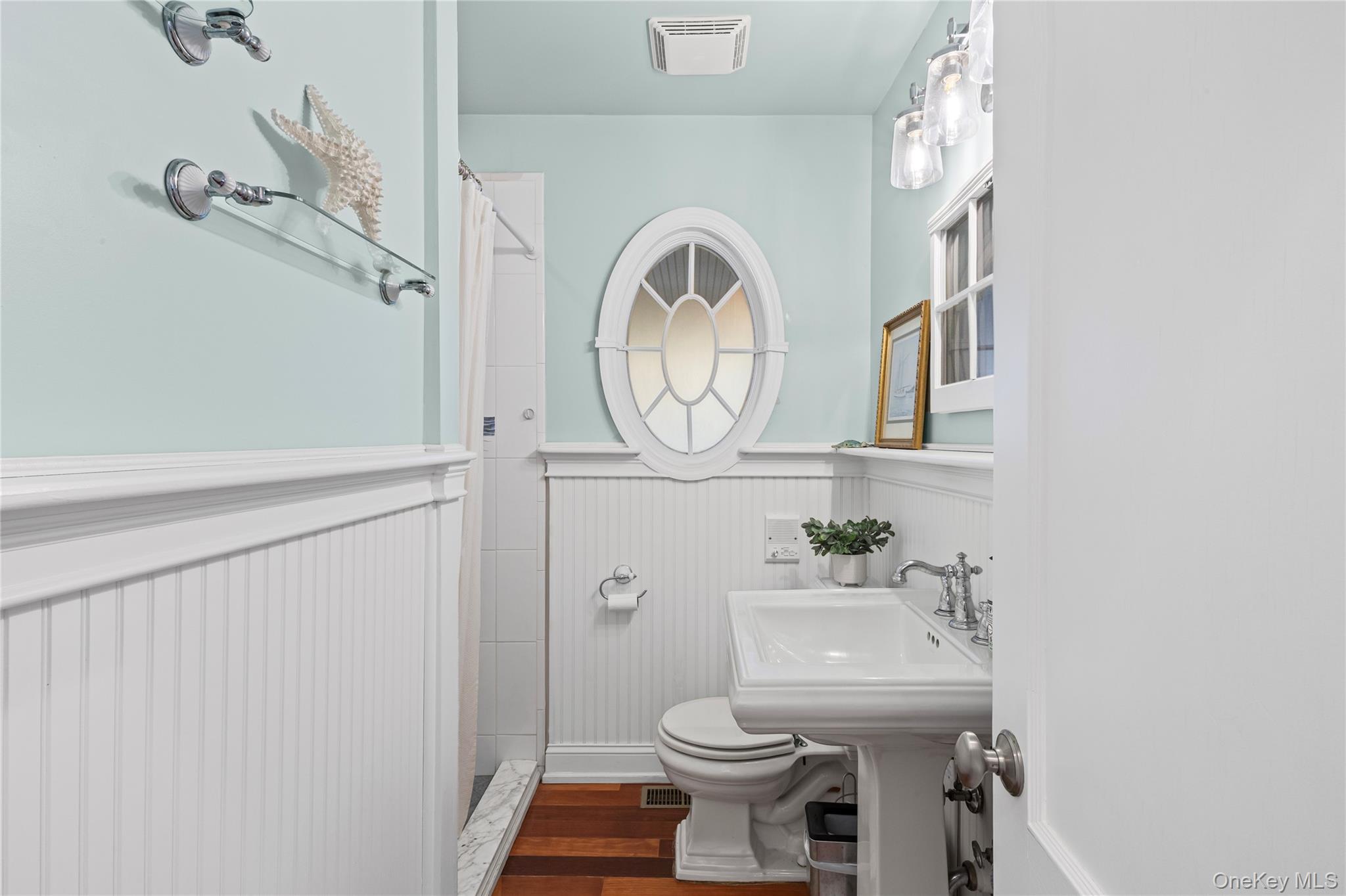 2 Walnut Avenue Setauket, NY 11733 - Photo 19 of 48 Full bathroom on main level of the home