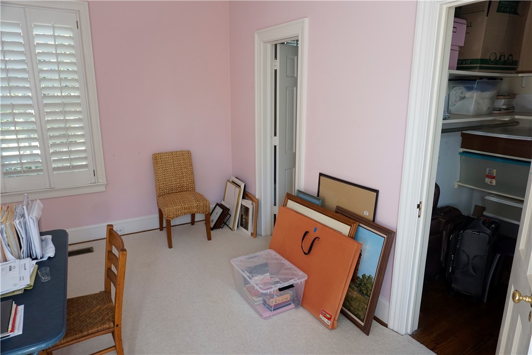 804 Cherokee Circle Waycross, GA 31501 - Photo 25 of 41 Second bedroom/office